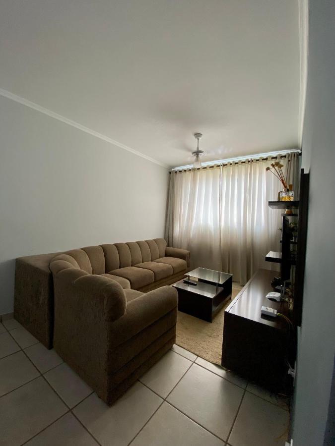 Em Apartamento Olímpia